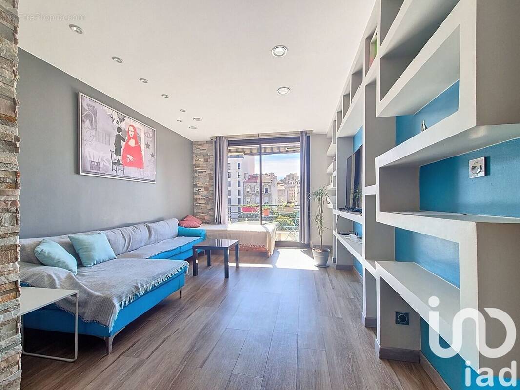 Photo 1 - Appartement à MARSEILLE-6E