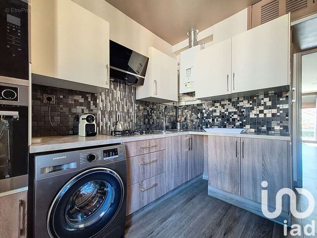 Photo 6 - Appartement à MARSEILLE-6E