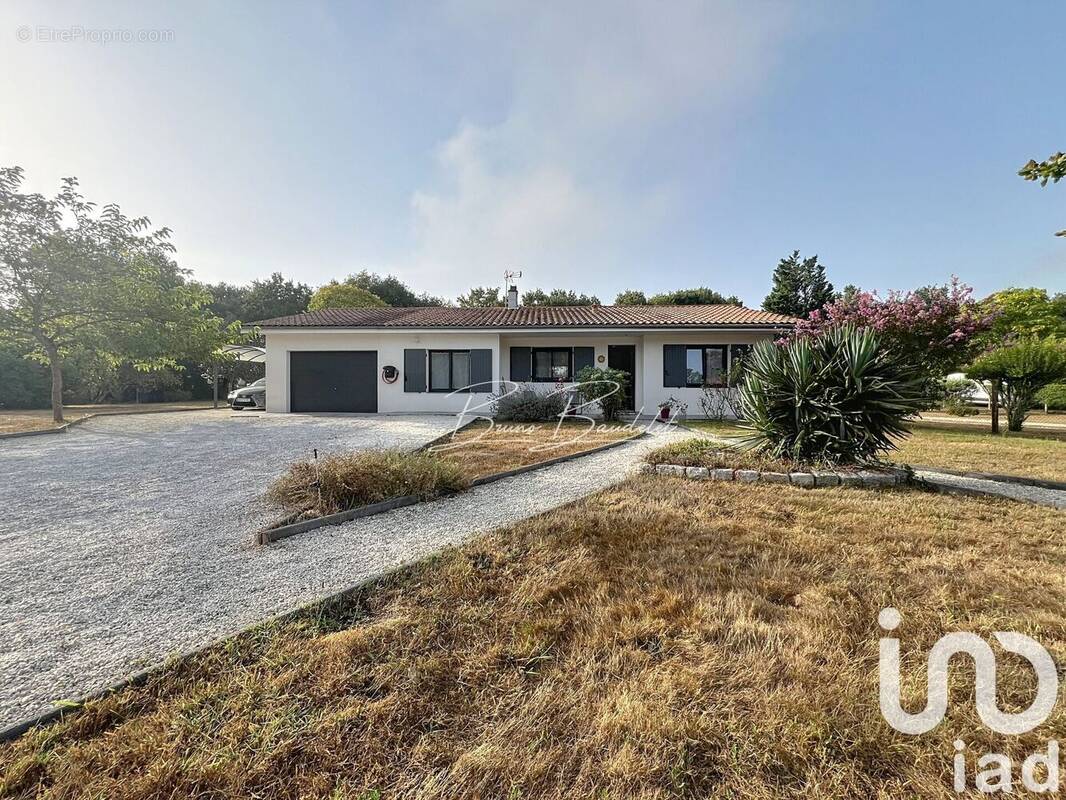 Photo 1 - Maison à LE POUT