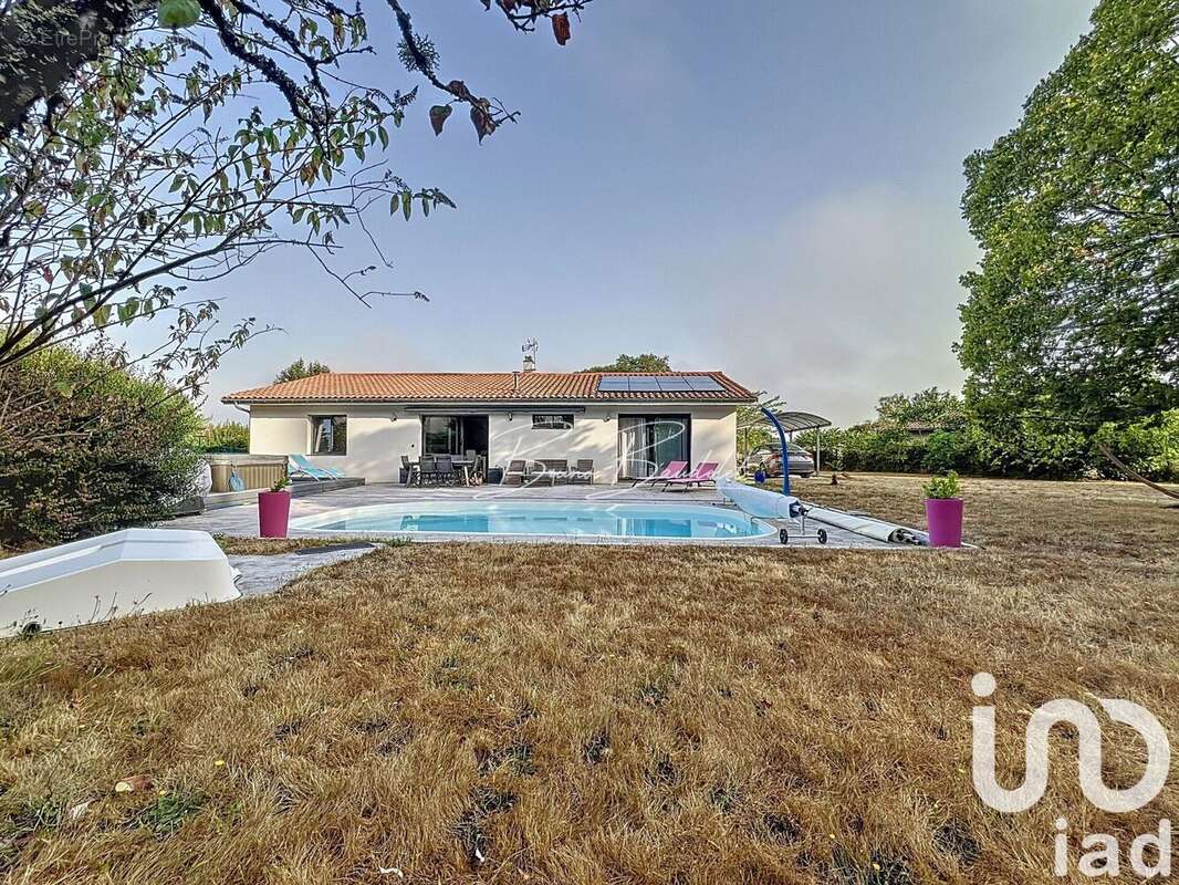 Photo 2 - Maison à LE POUT