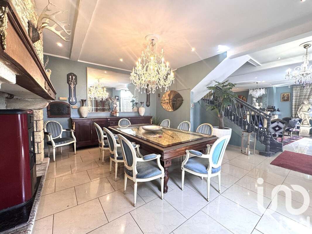 Photo 2 - Maison à LAMARQUE-PONTACQ