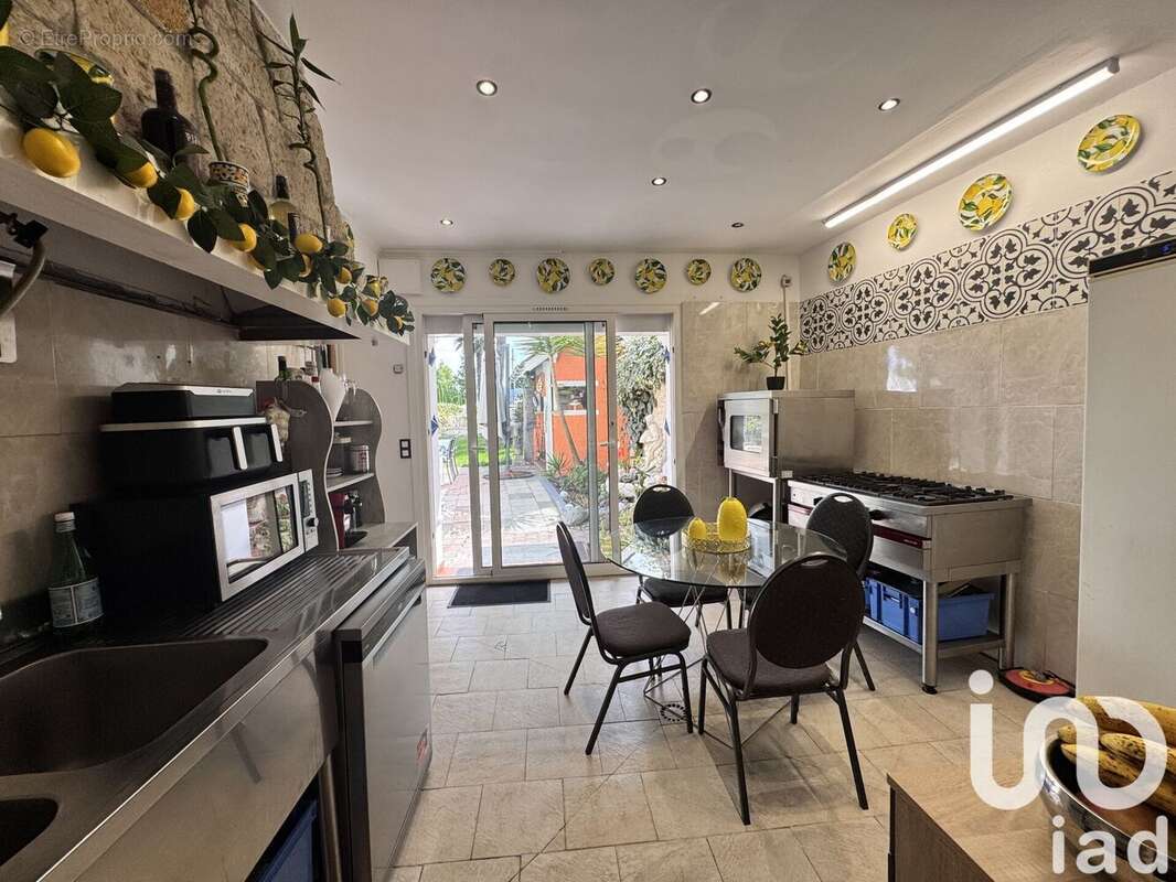 Photo 5 - Maison à LAMARQUE-PONTACQ