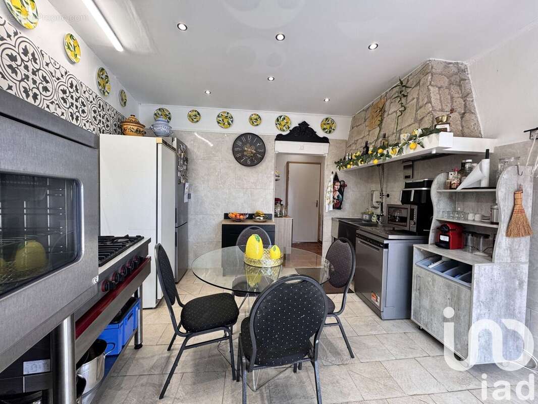 Photo 6 - Maison à LAMARQUE-PONTACQ