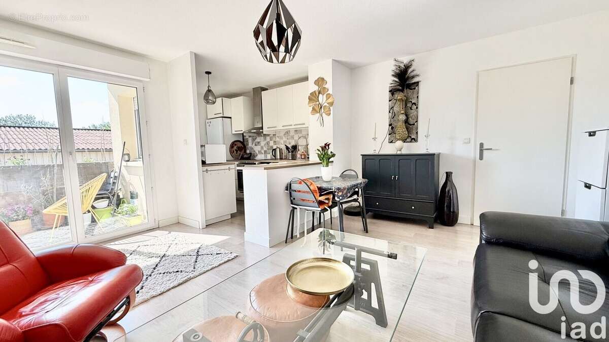 Photo 9 - Appartement à AMBARES-ET-LAGRAVE