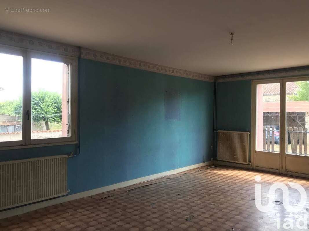 Photo 4 - Maison à CHIVES