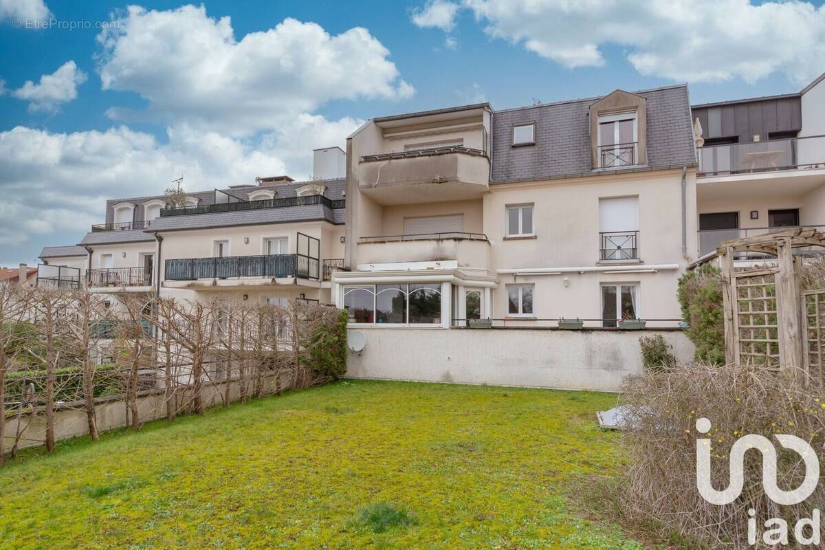 Photo 1 - Appartement à NOISY-LE-GRAND