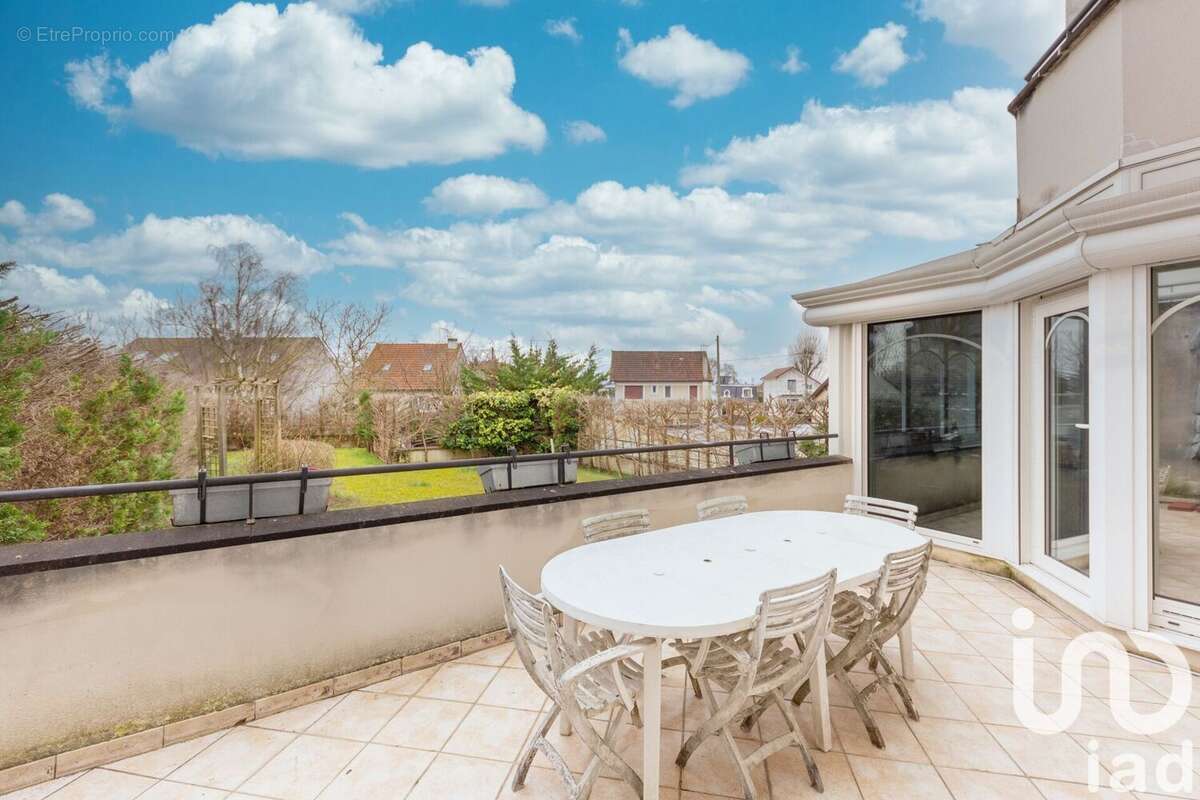 Photo 2 - Appartement à NOISY-LE-GRAND