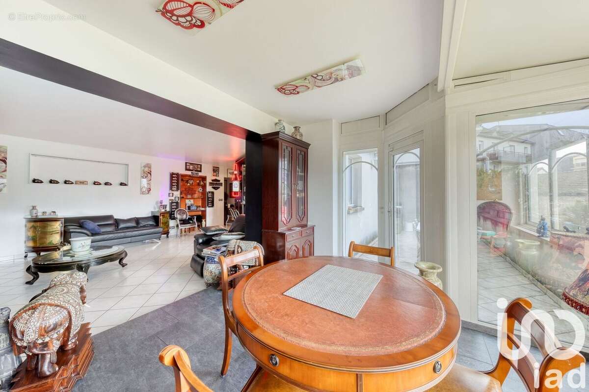 Photo 8 - Appartement à NOISY-LE-GRAND