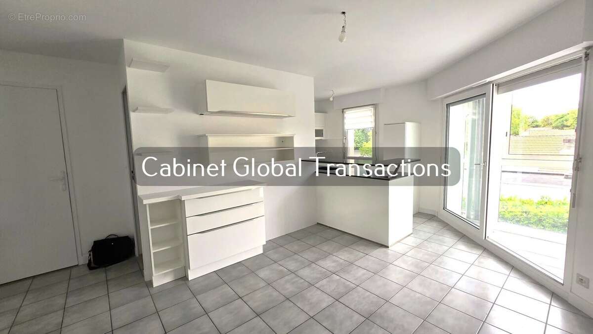 Appartement à VAUX-SUR-MER