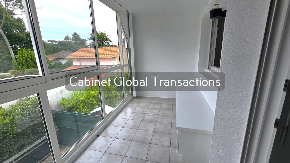 Appartement à VAUX-SUR-MER