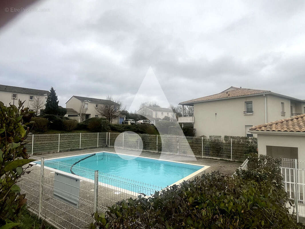 Appartement à CHAURAY