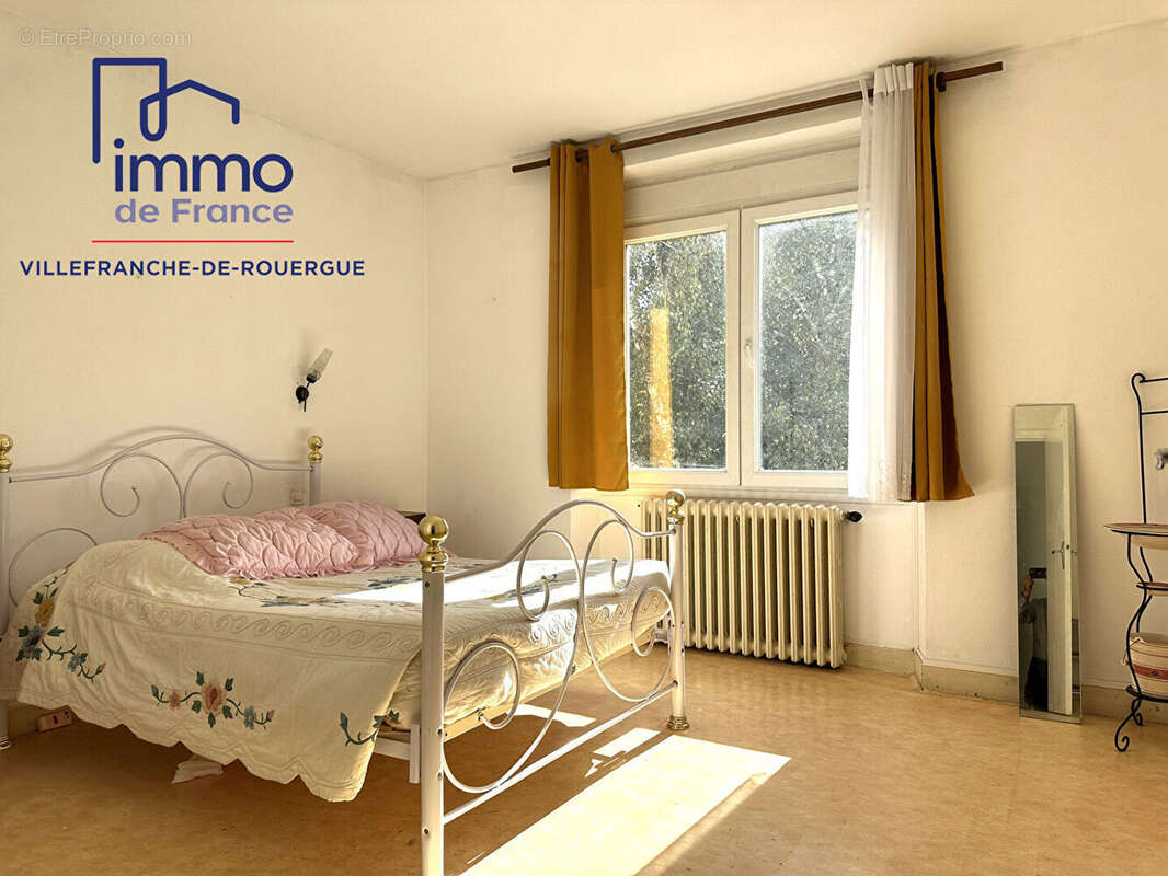Maison à VILLEFRANCHE-DE-ROUERGUE