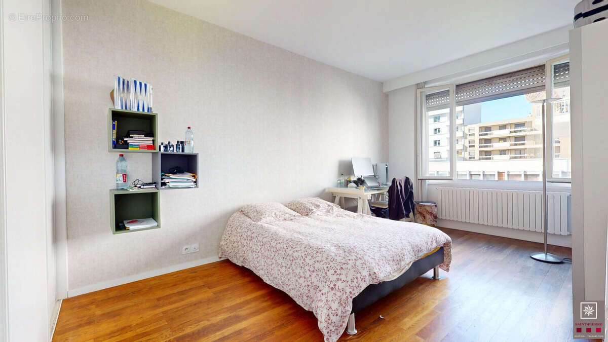Appartement à LYON-6E