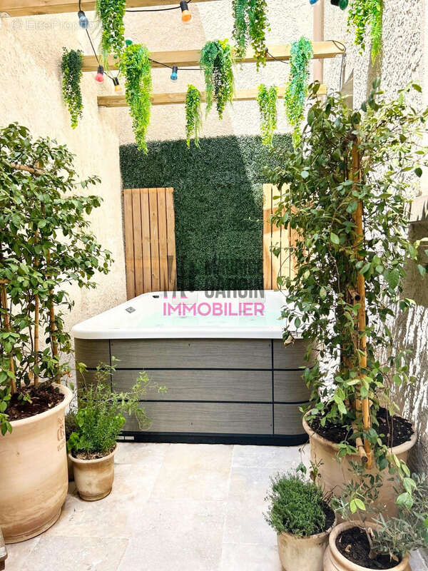 Maison à CAUMONT-SUR-DURANCE