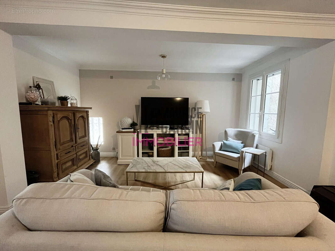 Maison à CAUMONT-SUR-DURANCE