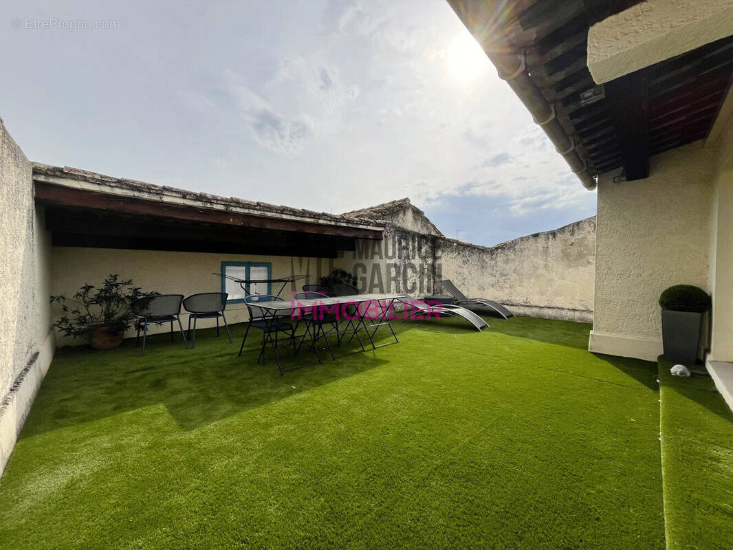 Maison à CAUMONT-SUR-DURANCE