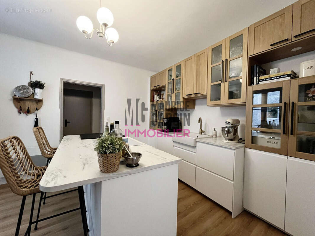 Maison à CAUMONT-SUR-DURANCE