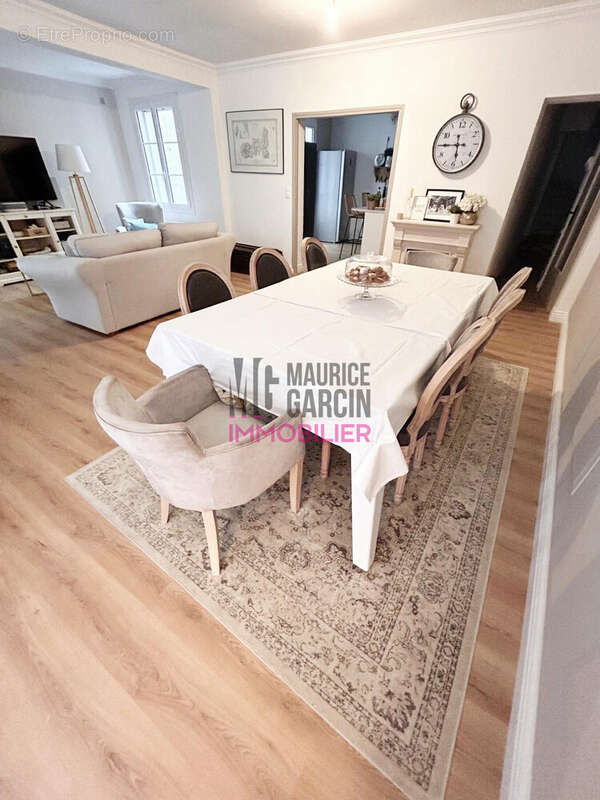 Maison à CAUMONT-SUR-DURANCE