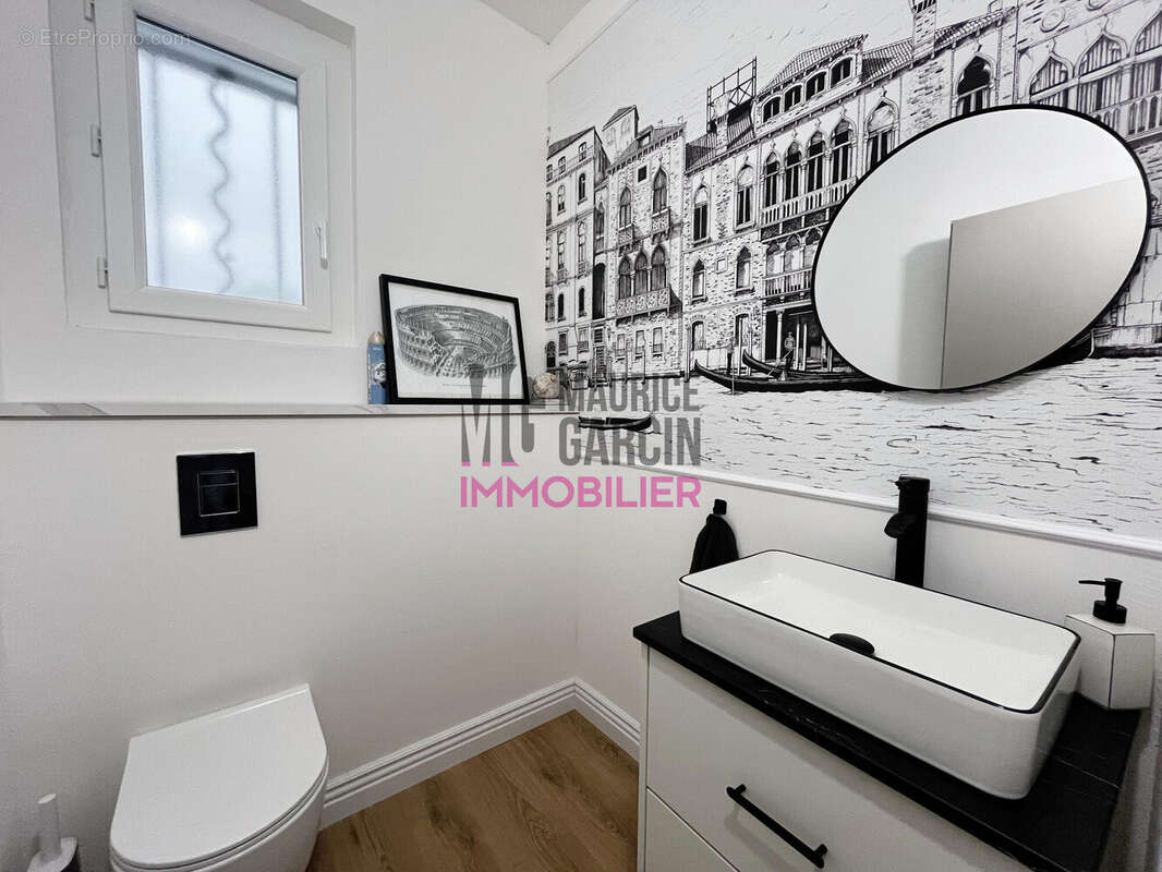 Maison à CAUMONT-SUR-DURANCE