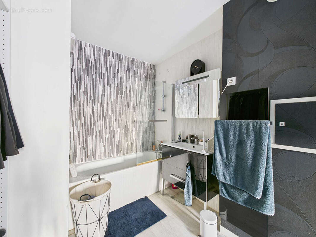 Appartement à PARIS-5E