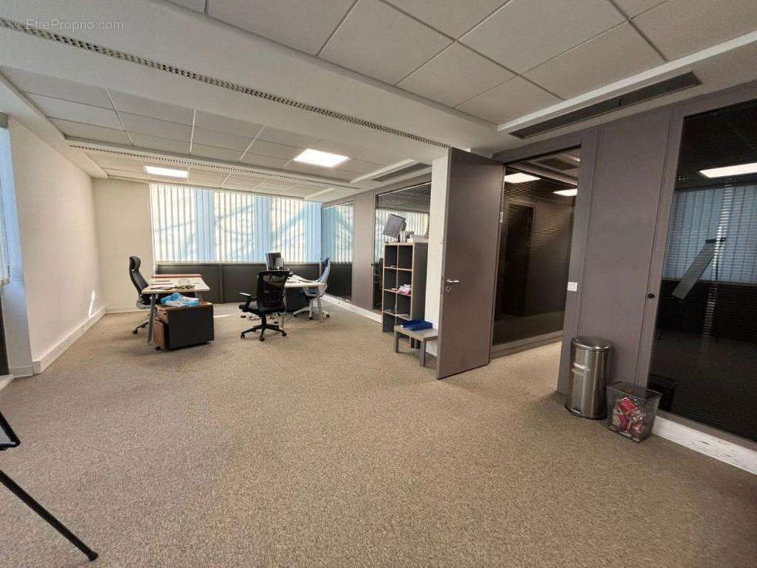 Commerce à ILLKIRCH-GRAFFENSTADEN