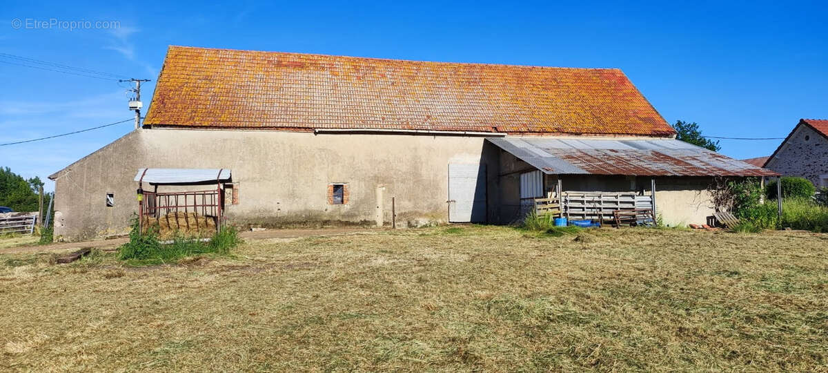 Maison à SAINT-GENEST