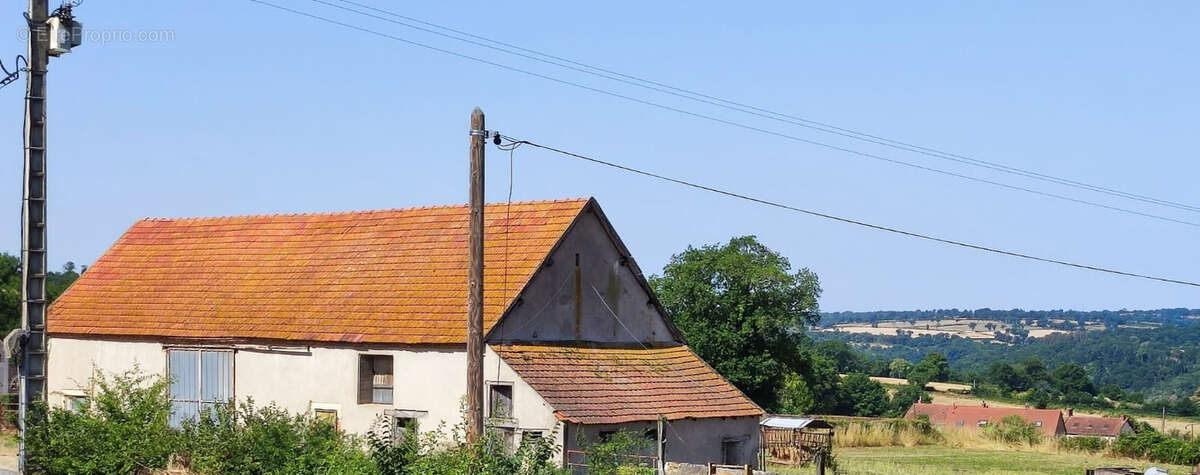 Maison à SAINT-GENEST