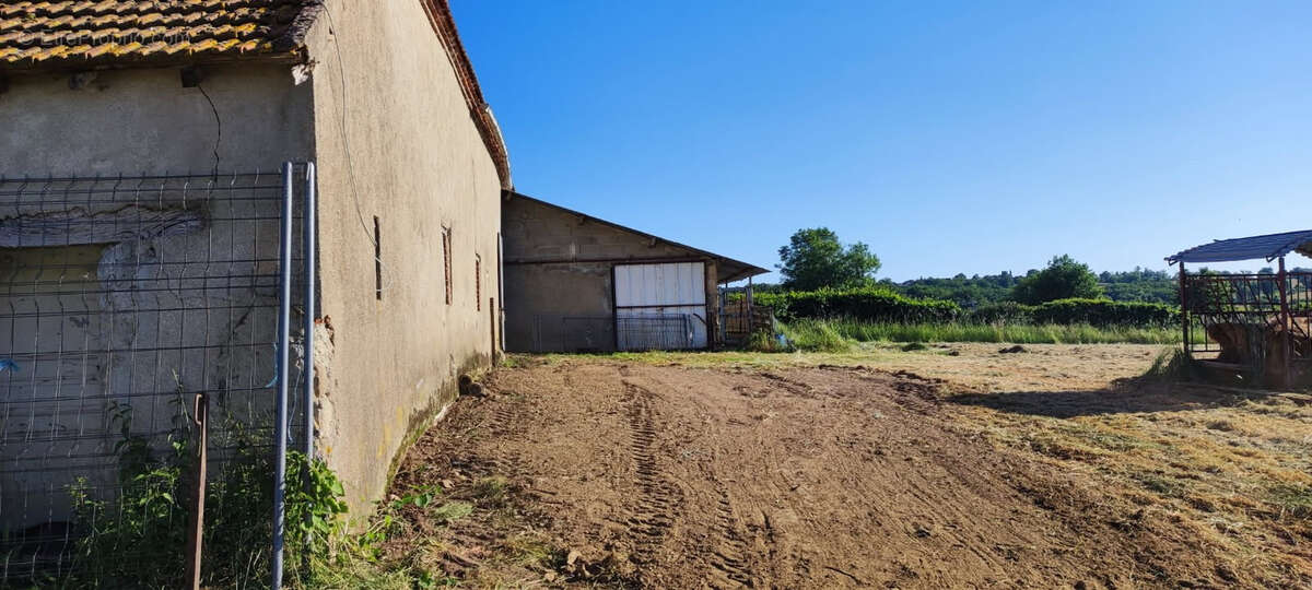 Maison à SAINT-GENEST