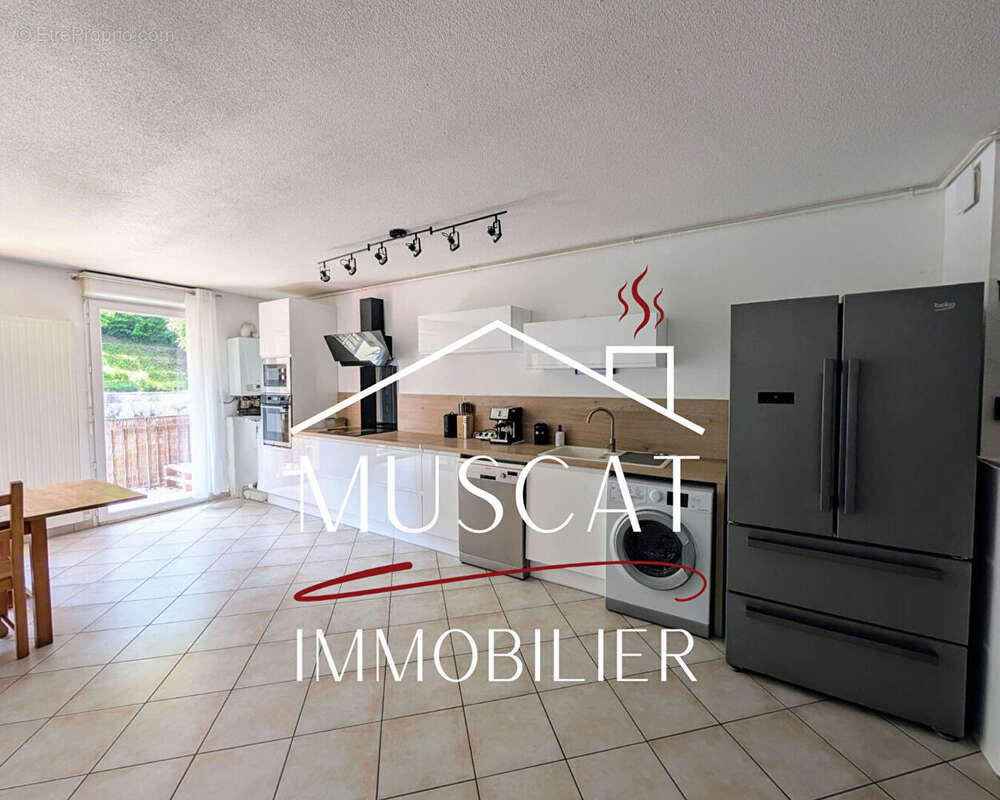 Appartement à LA TOUR-DU-PIN