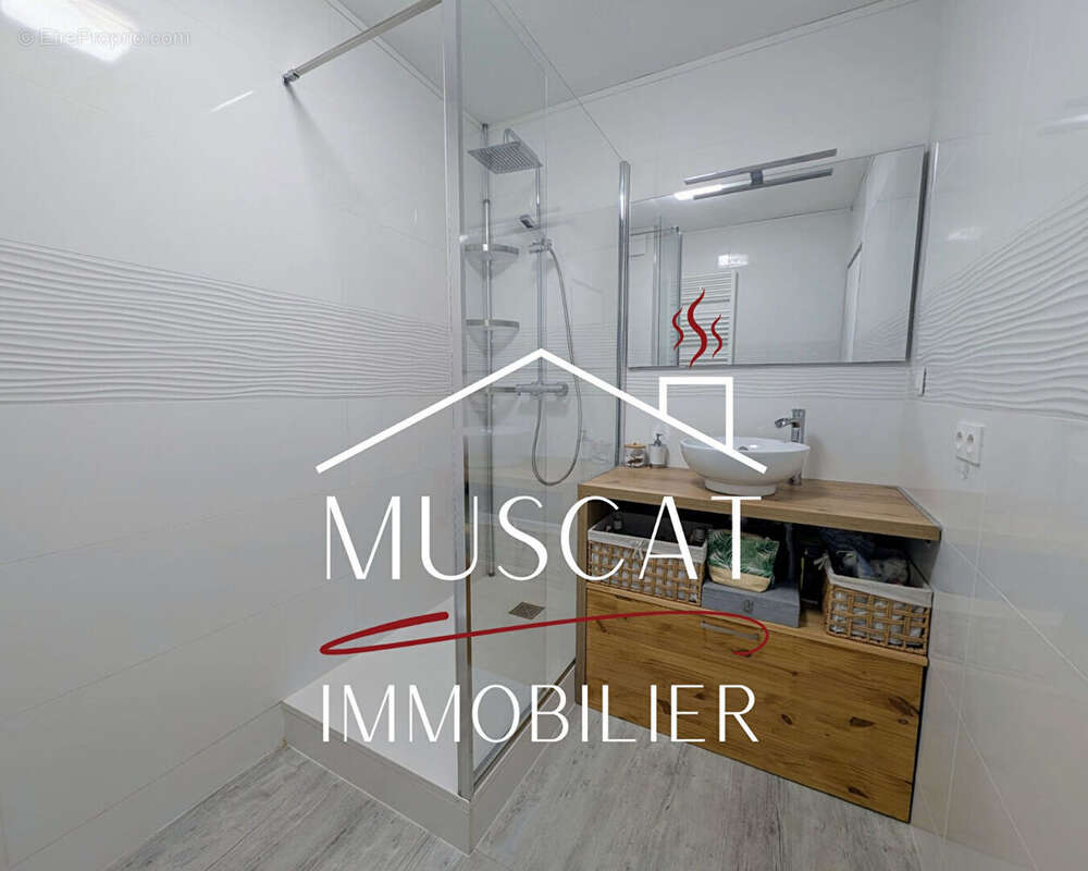 Appartement à LA TOUR-DU-PIN