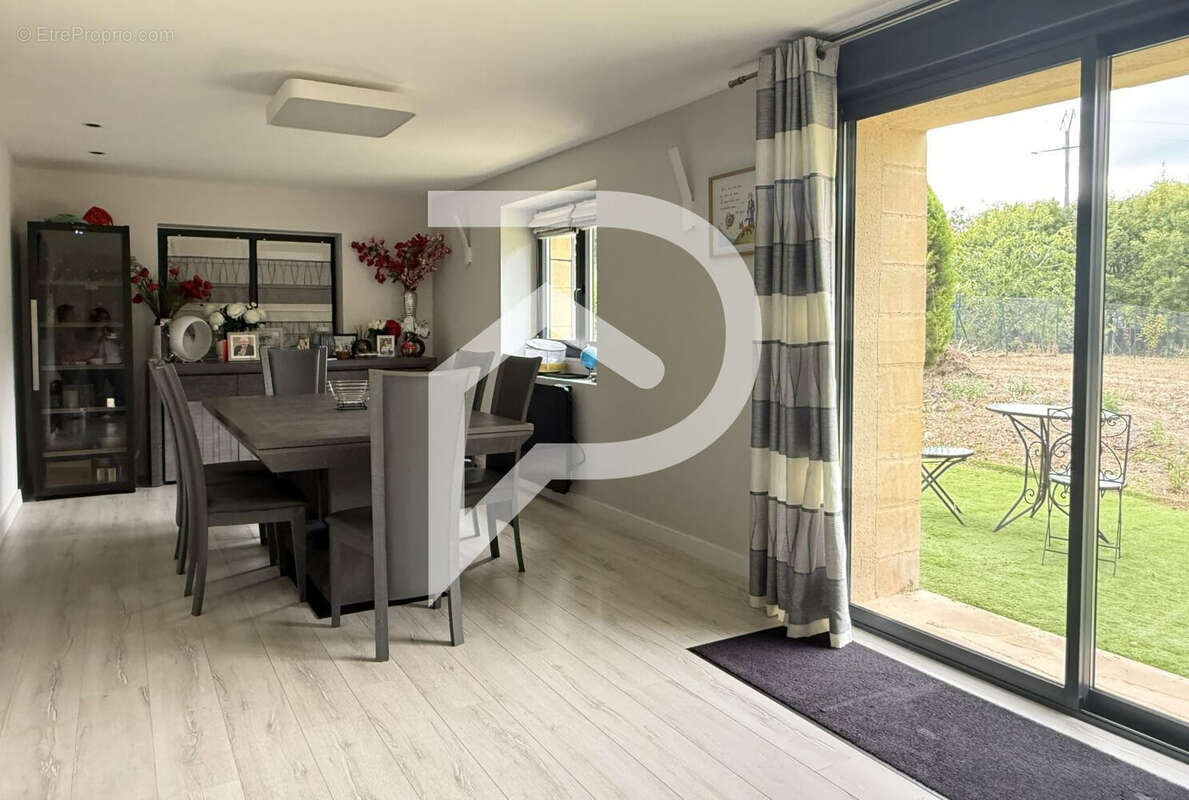 Maison à SARLAT-LA-CANEDA