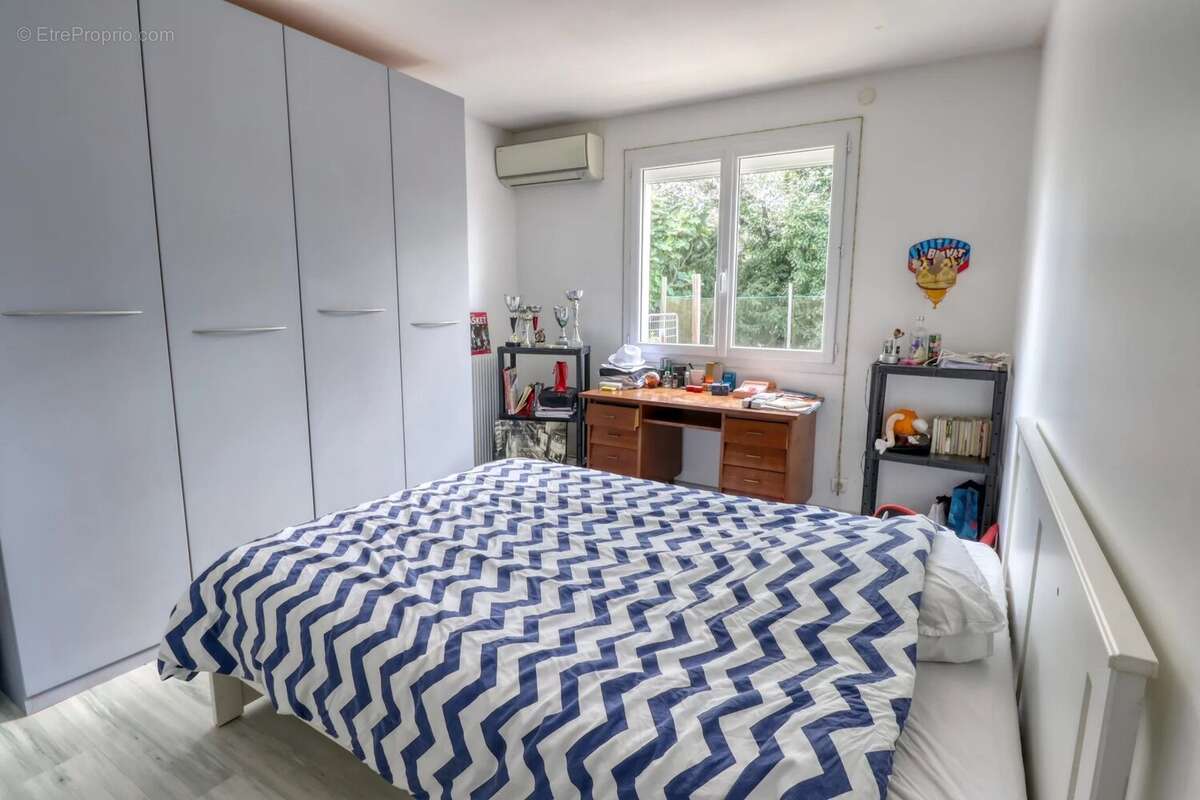 Maison à LE HAILLAN