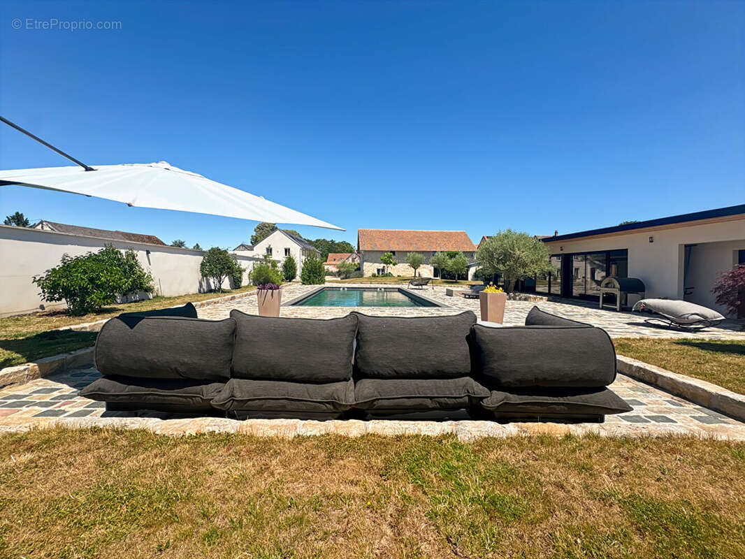 Maison à NEAUPHLETTE