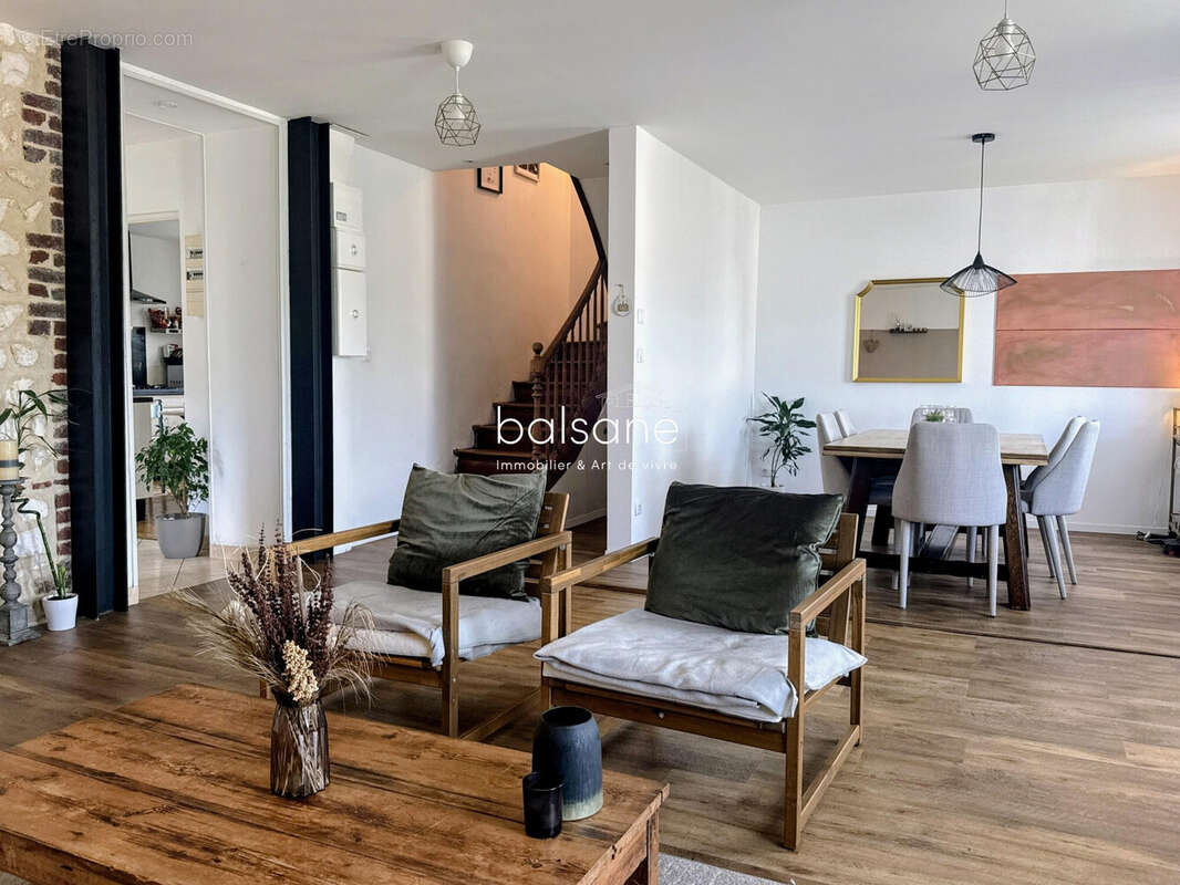 Maison à LA BOUILLE