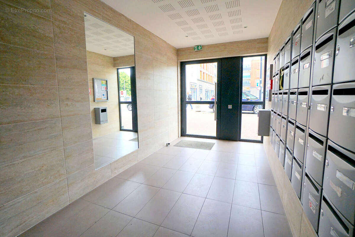 Appartement à ROSNY-SUR-SEINE