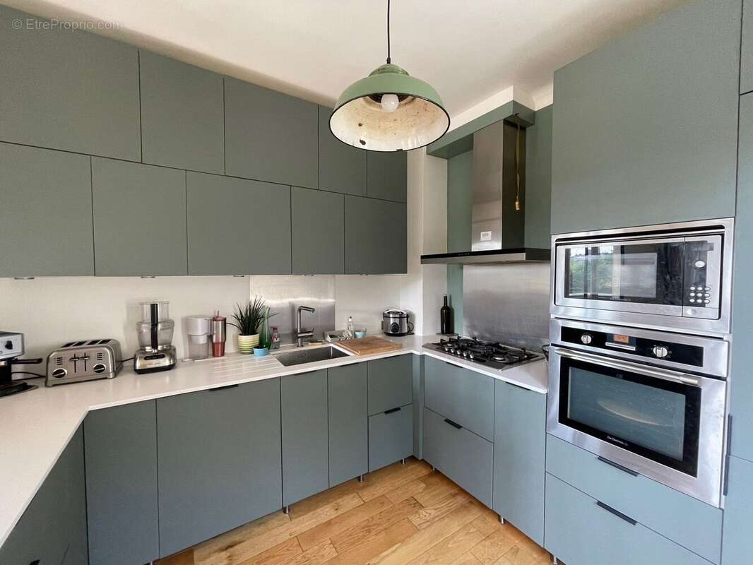 Maison à LE PLESSIS-ROBINSON