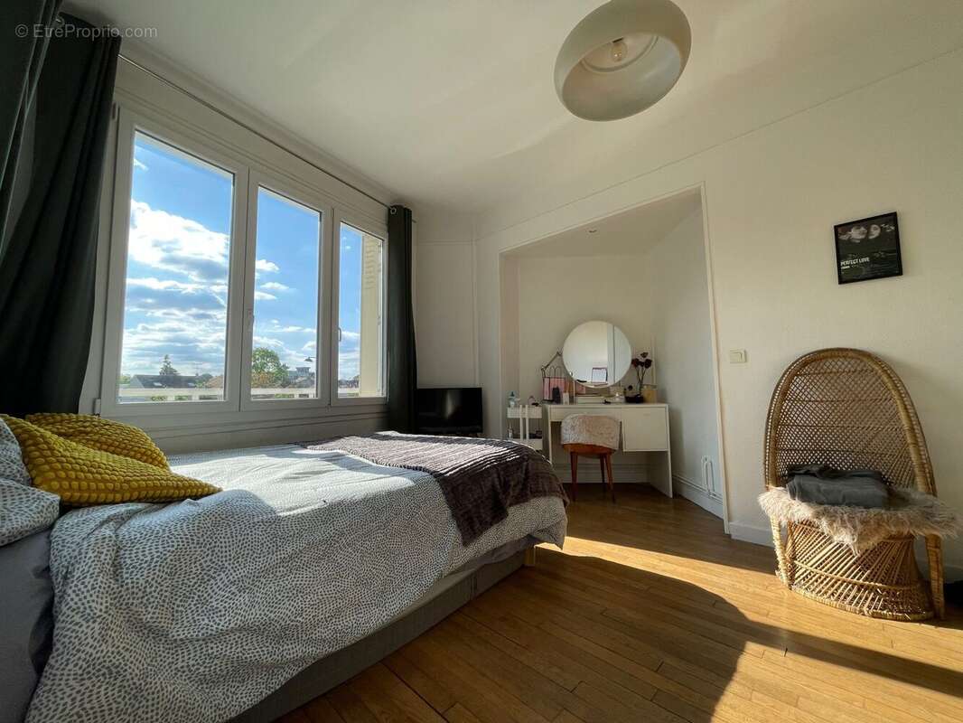 Maison à LE PLESSIS-ROBINSON