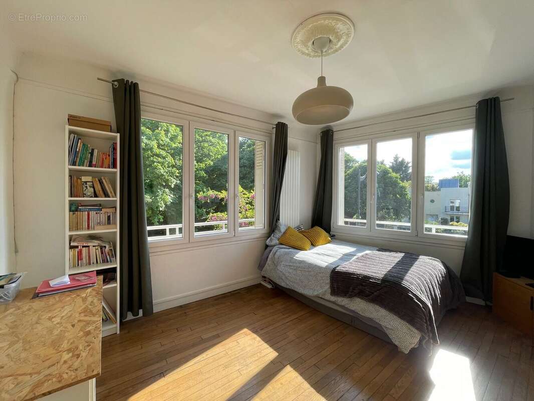 Maison à LE PLESSIS-ROBINSON