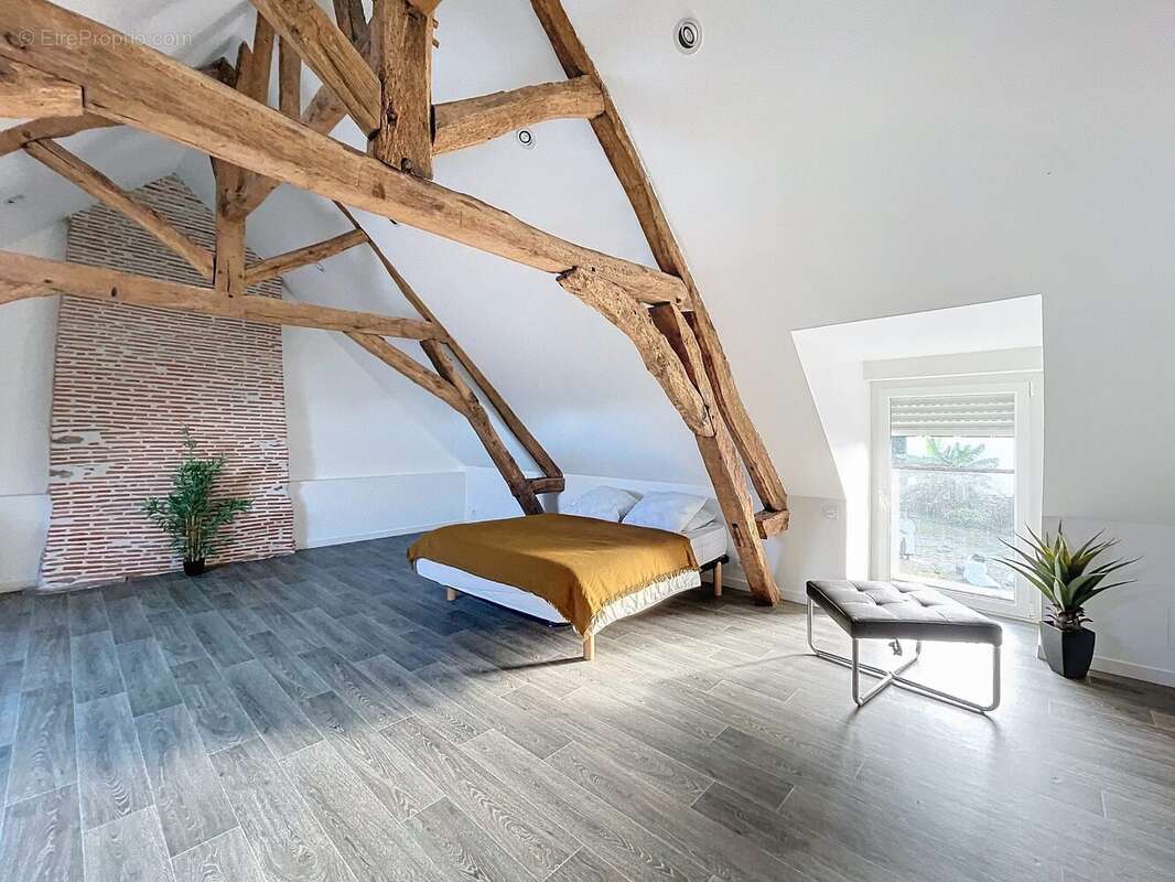 Autre à BREAL-SOUS-MONTFORT