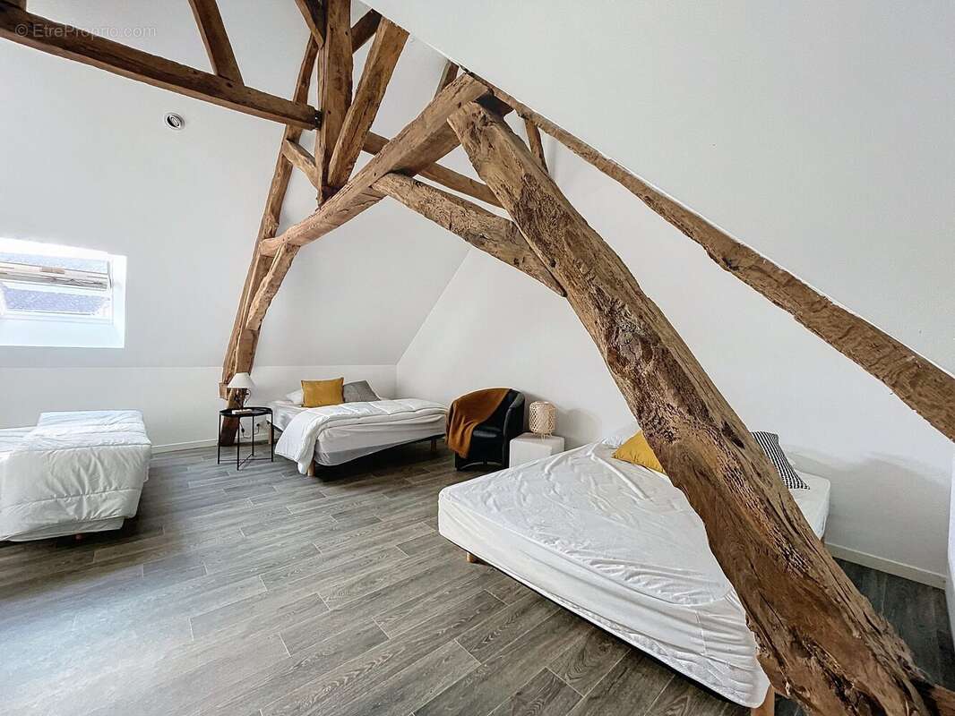 Autre à BREAL-SOUS-MONTFORT