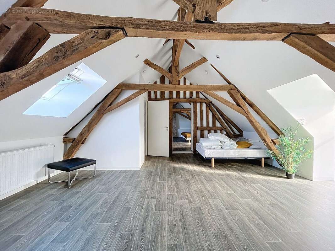 Autre à BREAL-SOUS-MONTFORT