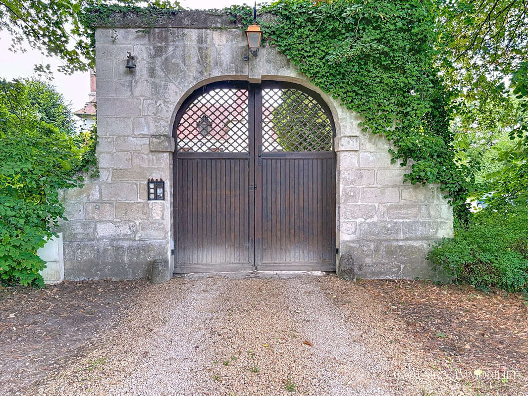 Appartement à CHOISY-AU-BAC