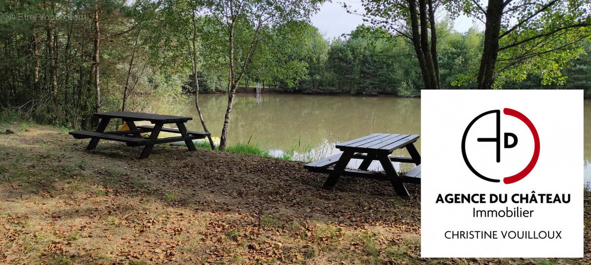 Terrain à BOUZY-LA-FORET