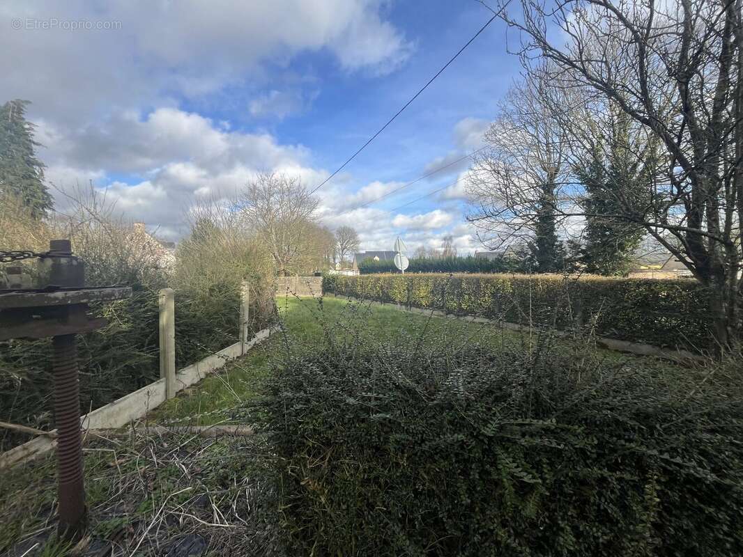 Maison à SAINT-MALO-DES-TROIS-FONTAINES