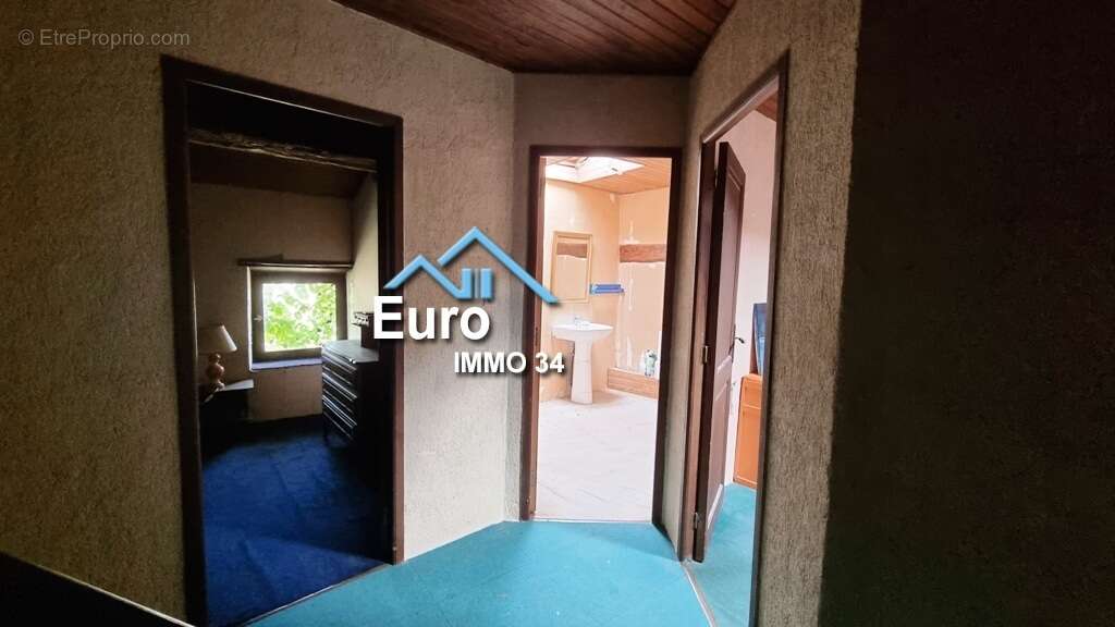 Autre à THEZAN-LES-BEZIERS