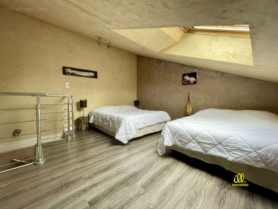 Appartement à CHARLEVILLE-MEZIERES