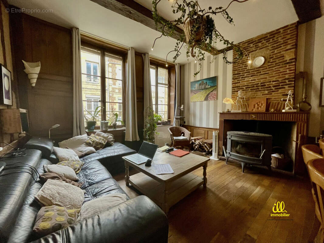 Appartement à CHARLEVILLE-MEZIERES