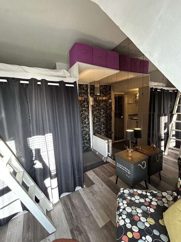 Appartement à PARIS-18E