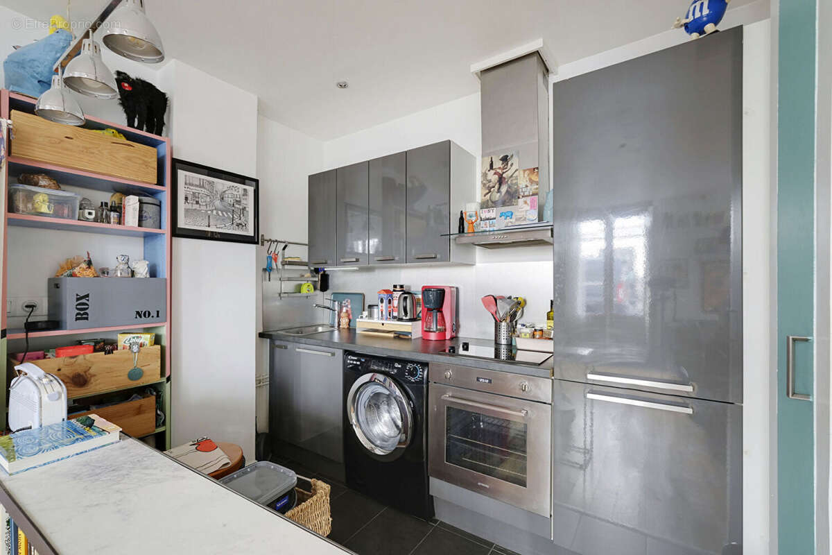 Appartement à PARIS-18E