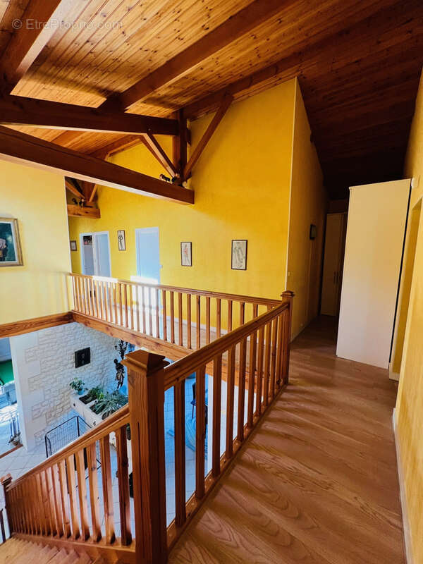 Maison à TONNAY-CHARENTE